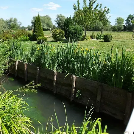 Le Moulin De Bed & Breakfast *